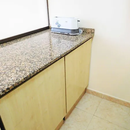 Apartment Iii *